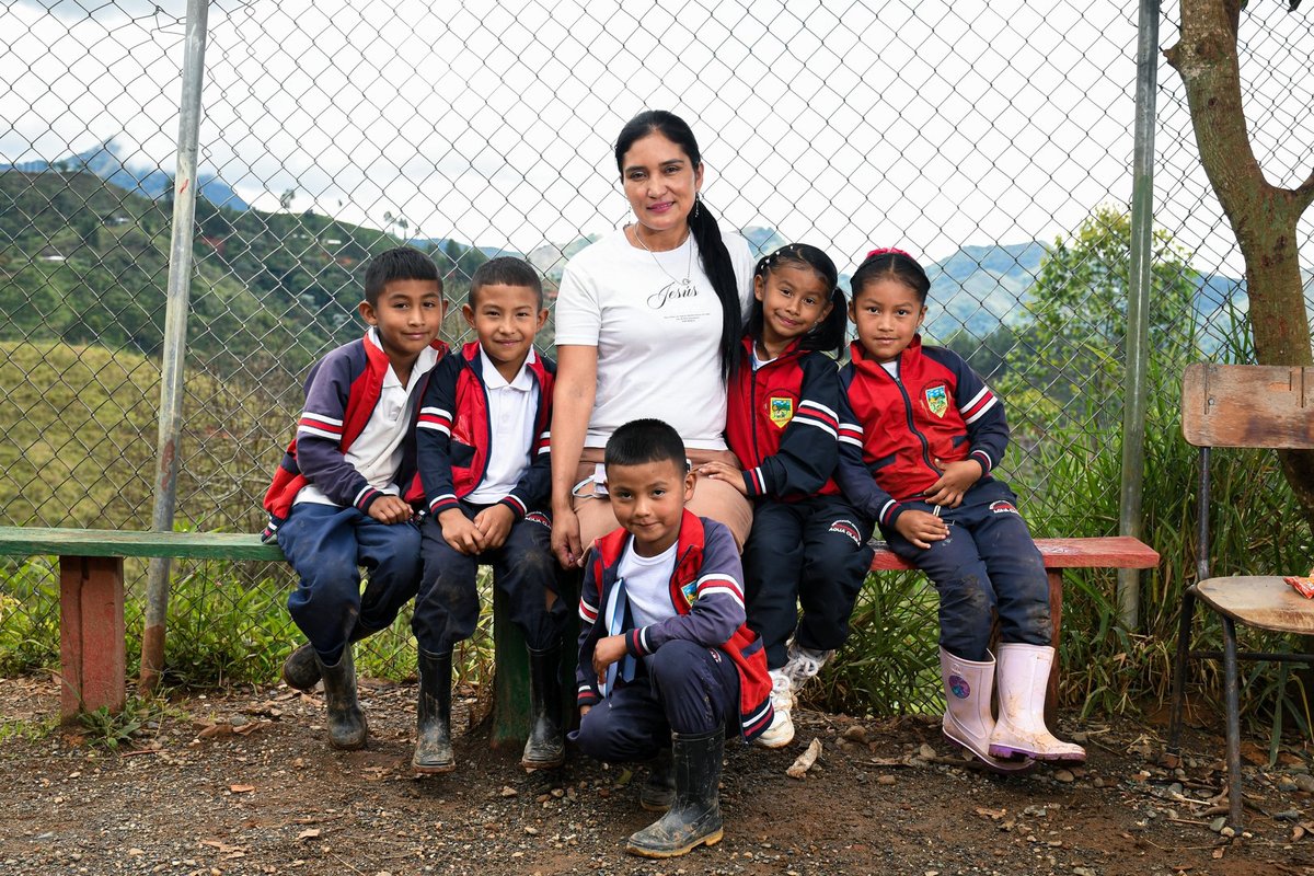 Estudiantes de la institución Educativa Agua Clara